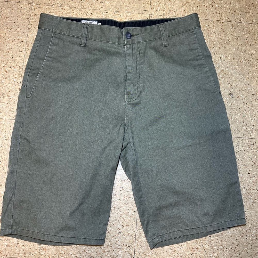 Volcom Mens Corpo Class Chino Olive‎ Army Green Shorts Skater Surfer Sz 30